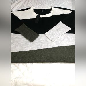 H HALSTON SWEATER